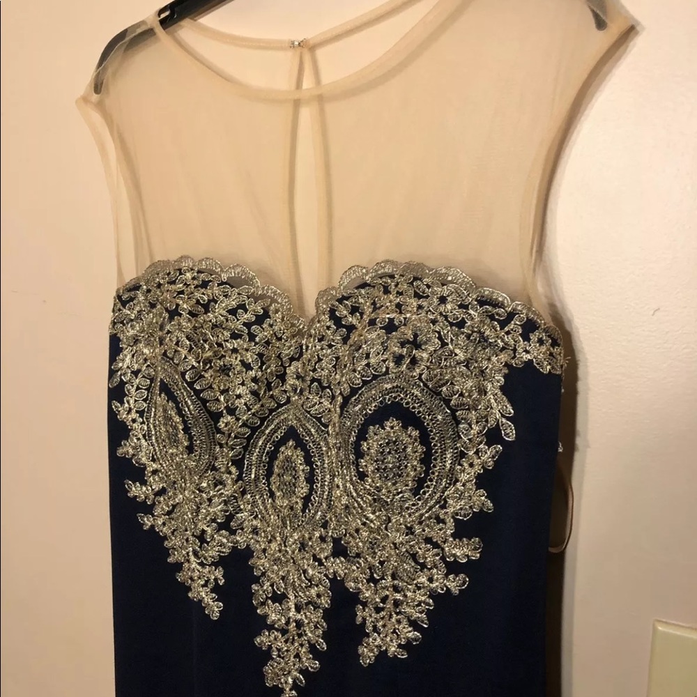 Mermaid Floor-Length Sheer Prom Dress size 16